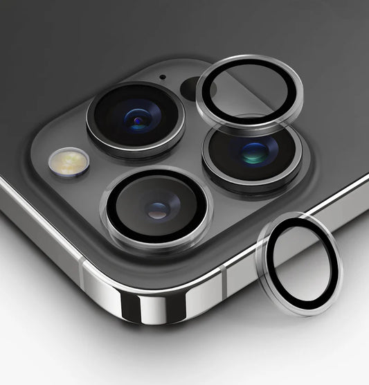 UNIQ OPTIX IPHONE (2023) 6.1 / 6.7 ALUMINIUM CAMERA LENS PROTECTOR - MIDNIGHT (BLACK) - يونيك أوبتكس آيفون (2023) 6.1 / 6.7 حماية عدسة الكاميرا بألومنيوم - ميدنايت (أسود)
